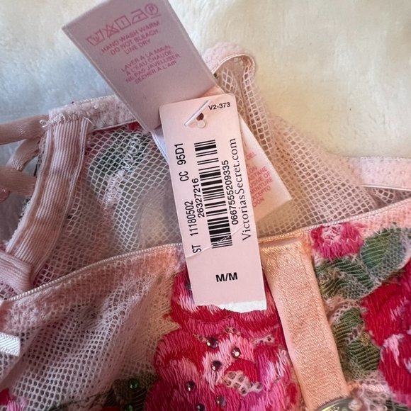 Victoria's Secret low rise cheekini  Rose Crystal Lace Mesh Floral Panty size m - Picture 5 of 8